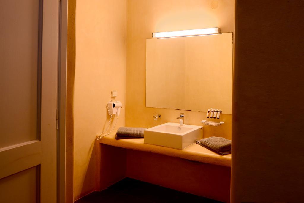Rizes Hotel Livadakia Exterior photo